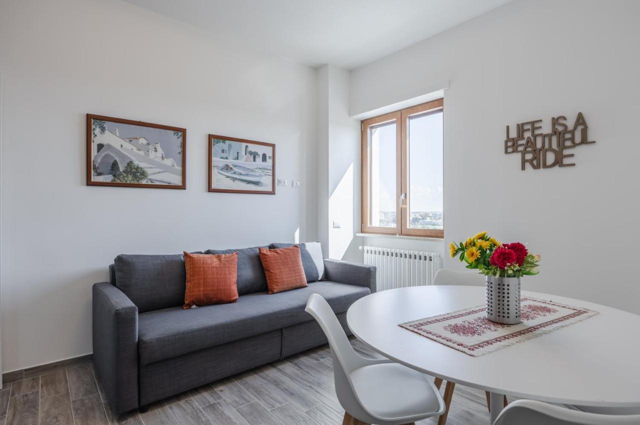Apartamento Licia & Tonino Near The Station Lecce